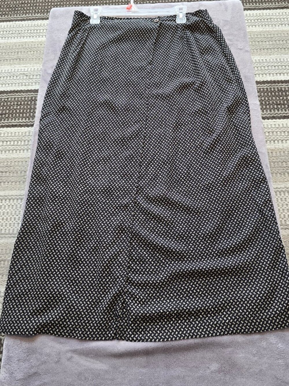 Daniel Hechter front slit midi skirt size 12
